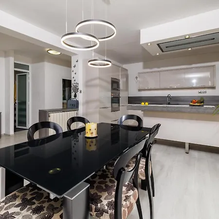 Apartment Visnja Crikvenica