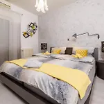 Visnja Apartment Crikvenica
